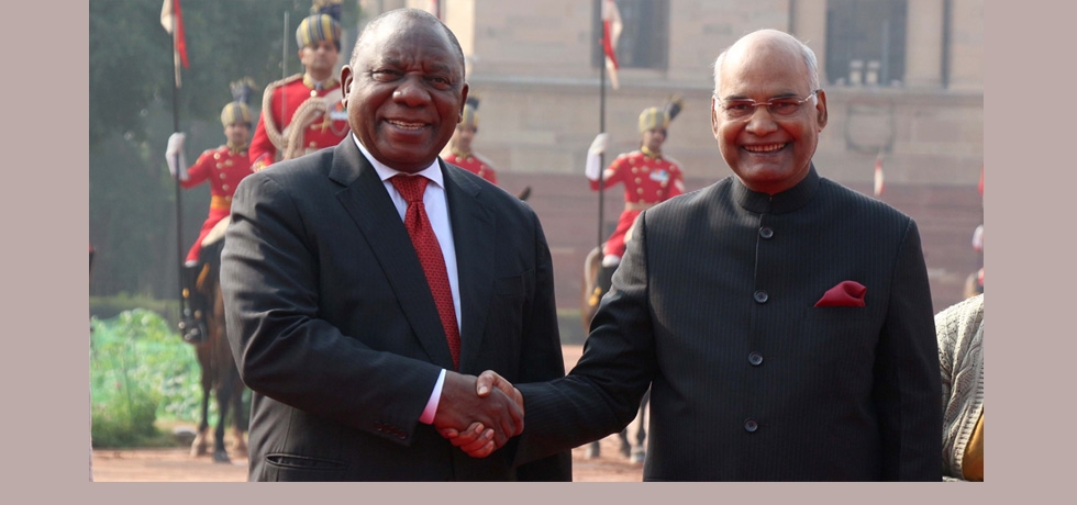 President Kovind with President Ramaphosa at Rashtrapati Bhawan, India